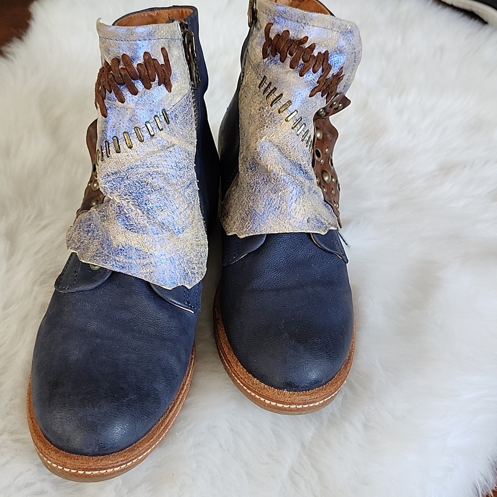 A.S. 98 Navy Blue and Tan Leather Studded Boho Ankle Boots, 37 - Picture 3 of 15